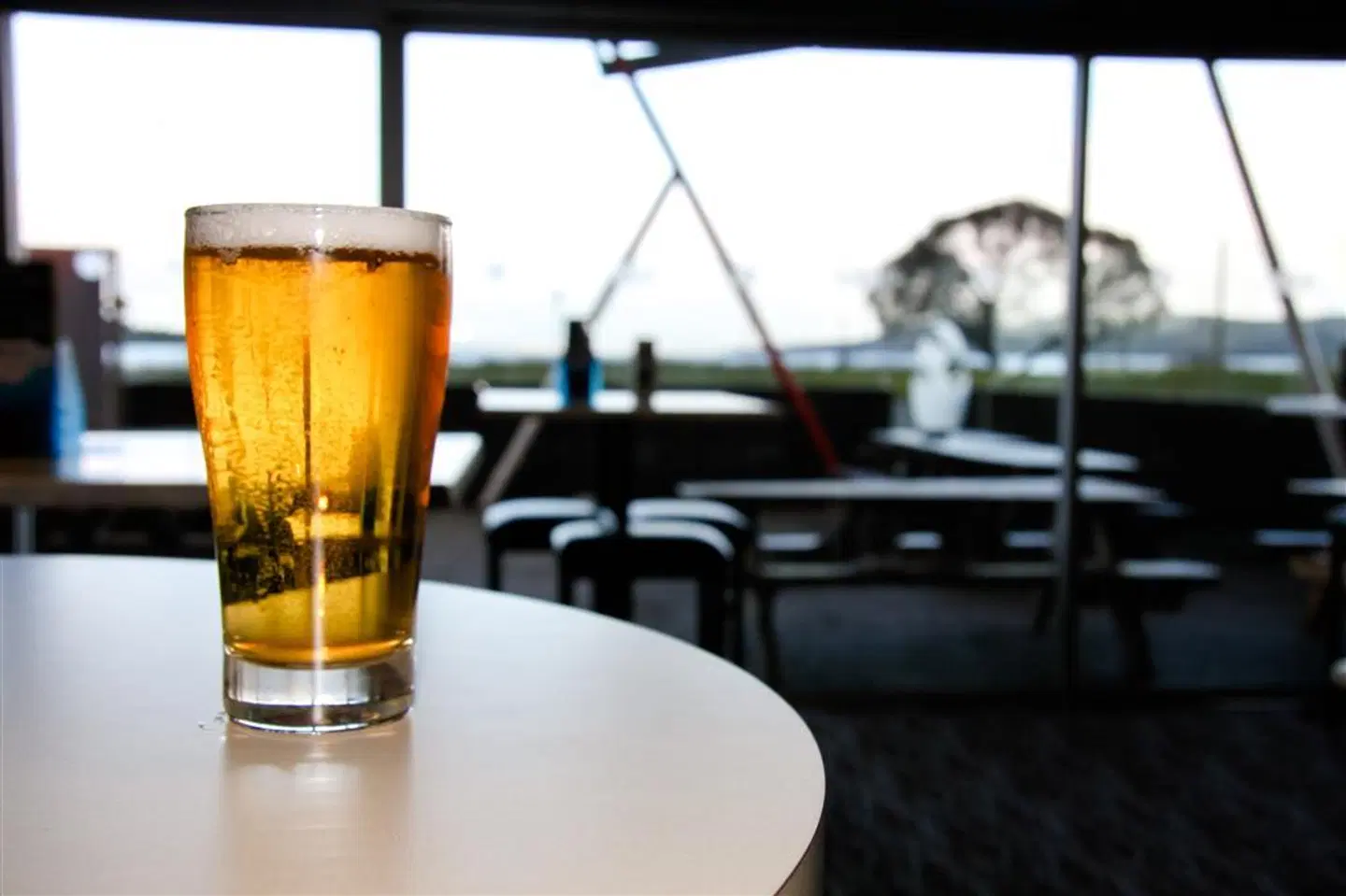 Foreshore Tavern Bar