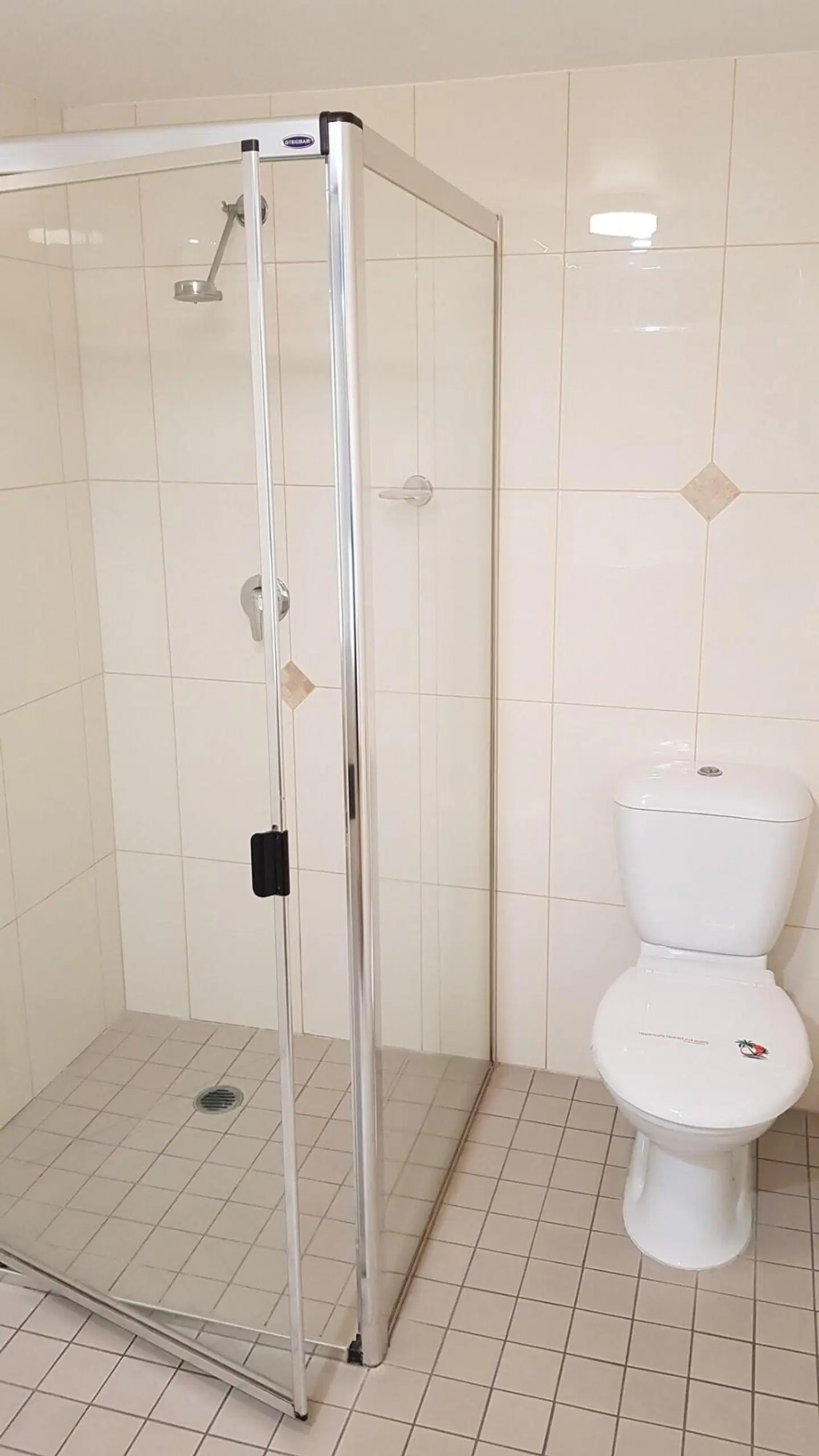 Nambour Heights Motel Badezimmer
