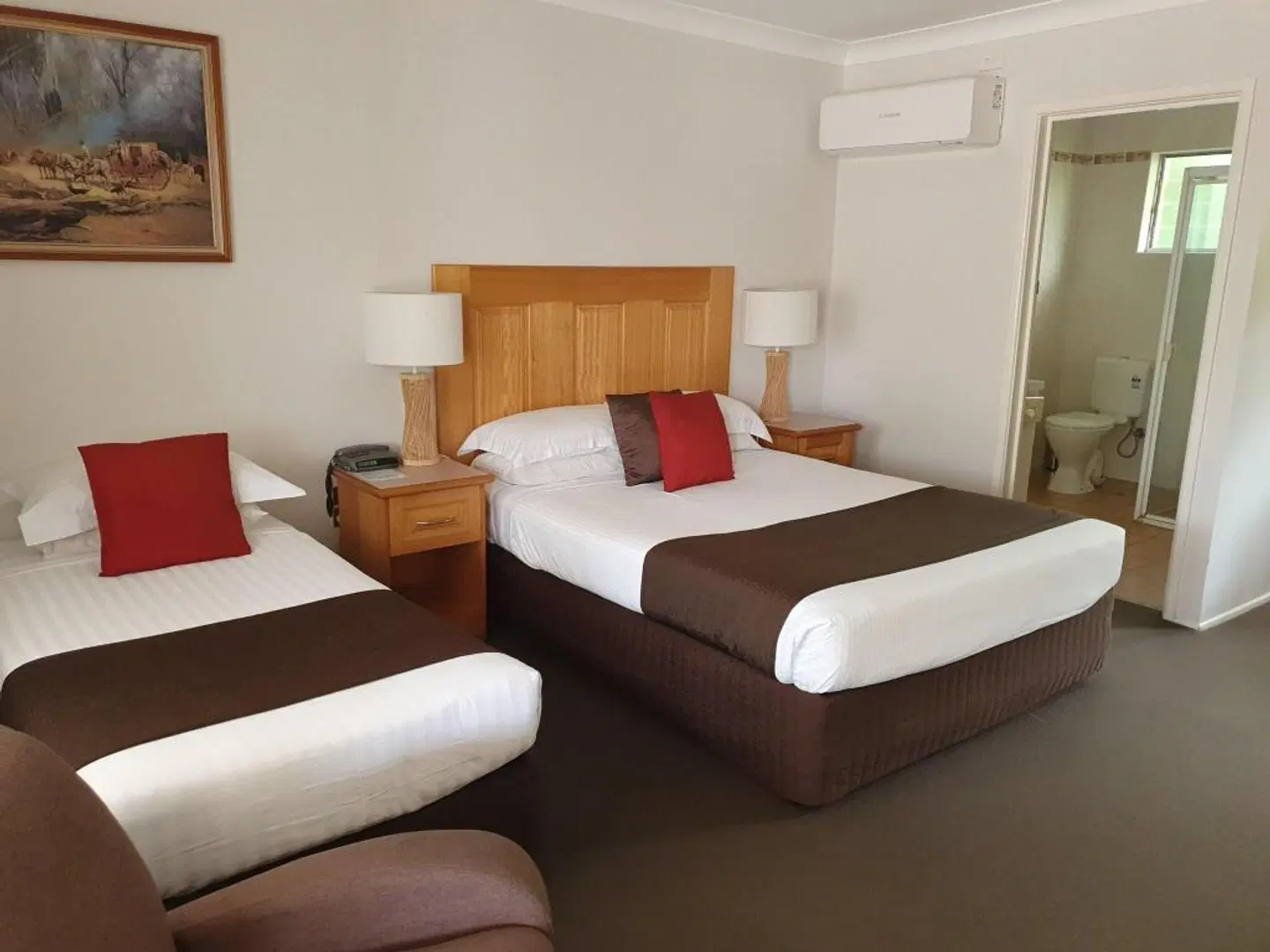 McNevins Maryborough Motel ROOM_EXAMPLE