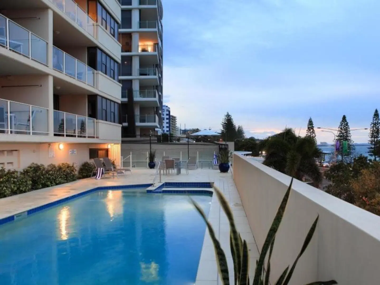 Pacific Beach Resort OUTDOOR_POOL