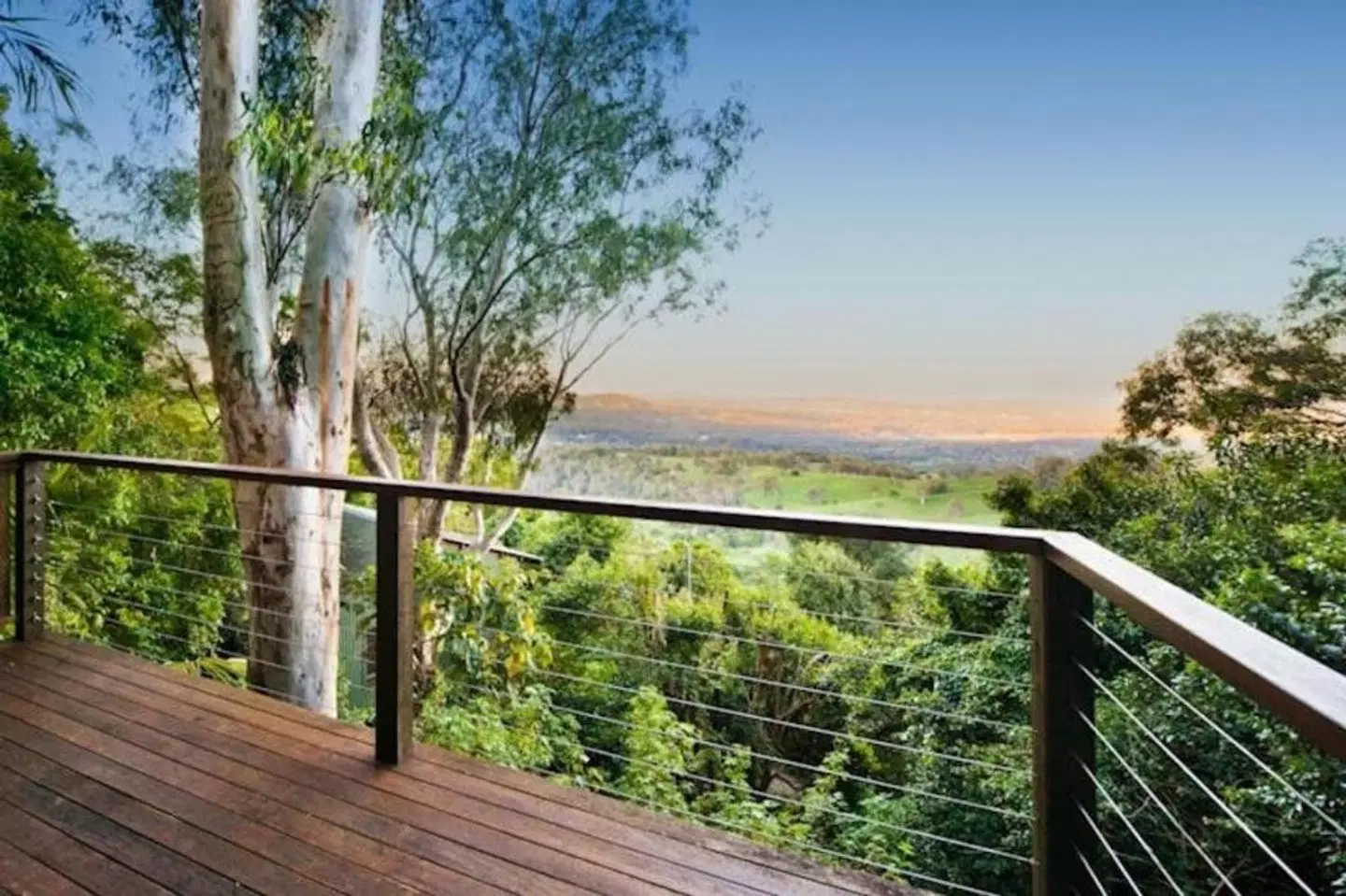Treetops Seaview Montville Terrasse