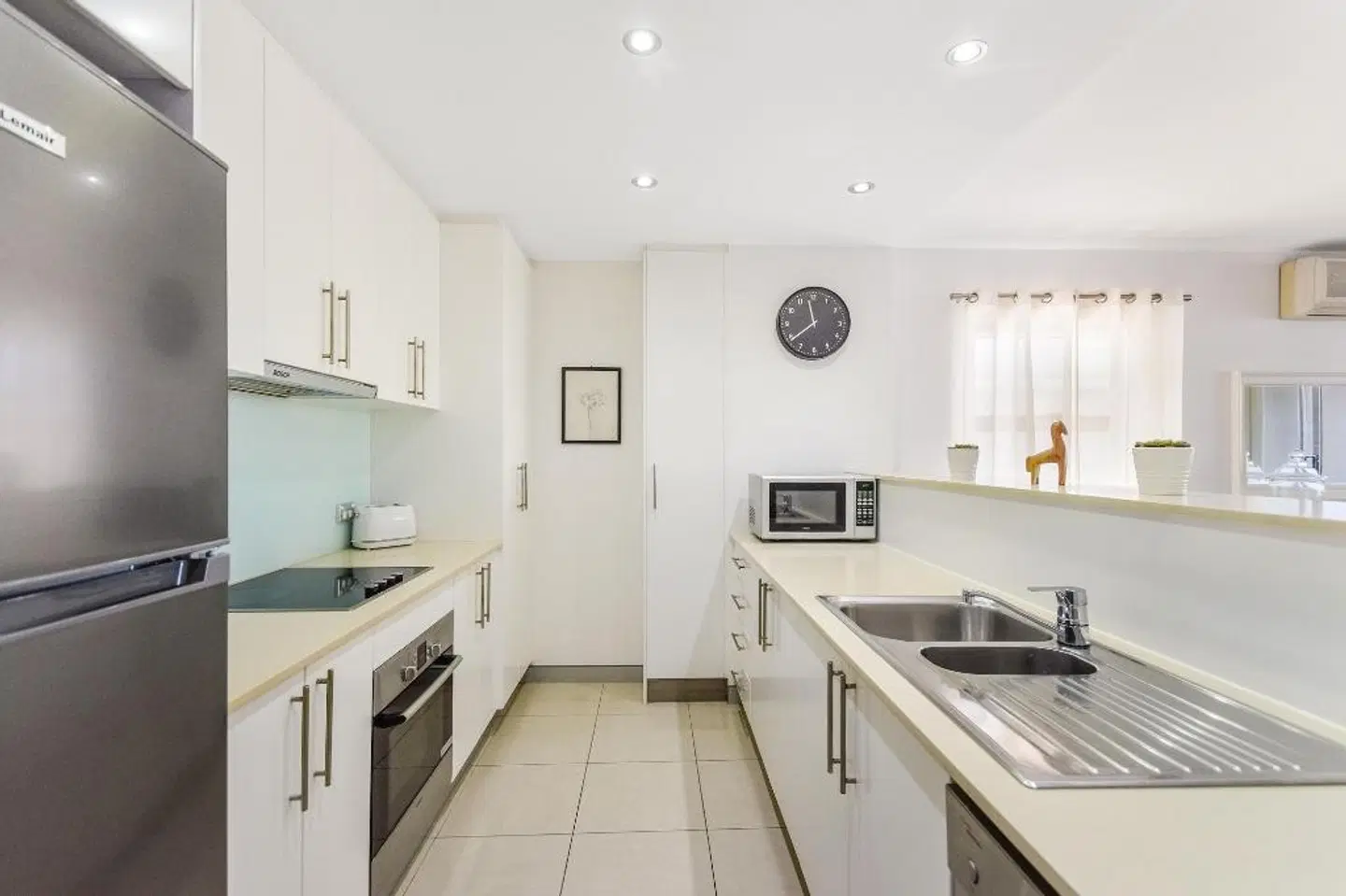 Redvue Luxury Apartments Badezimmer