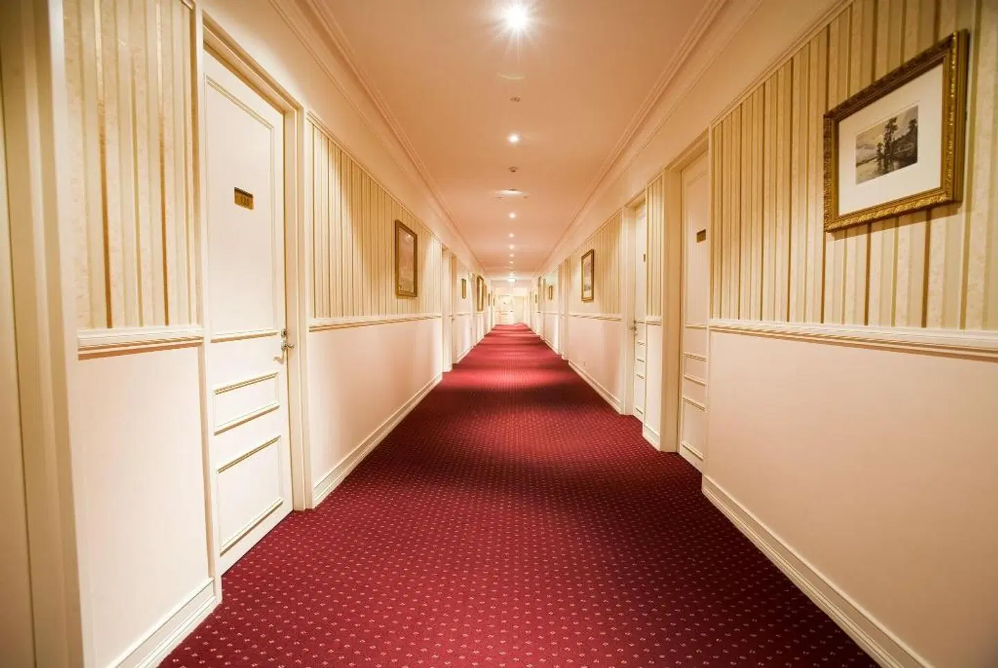 Redearth Boutique Hotel ROOM_EXAMPLE