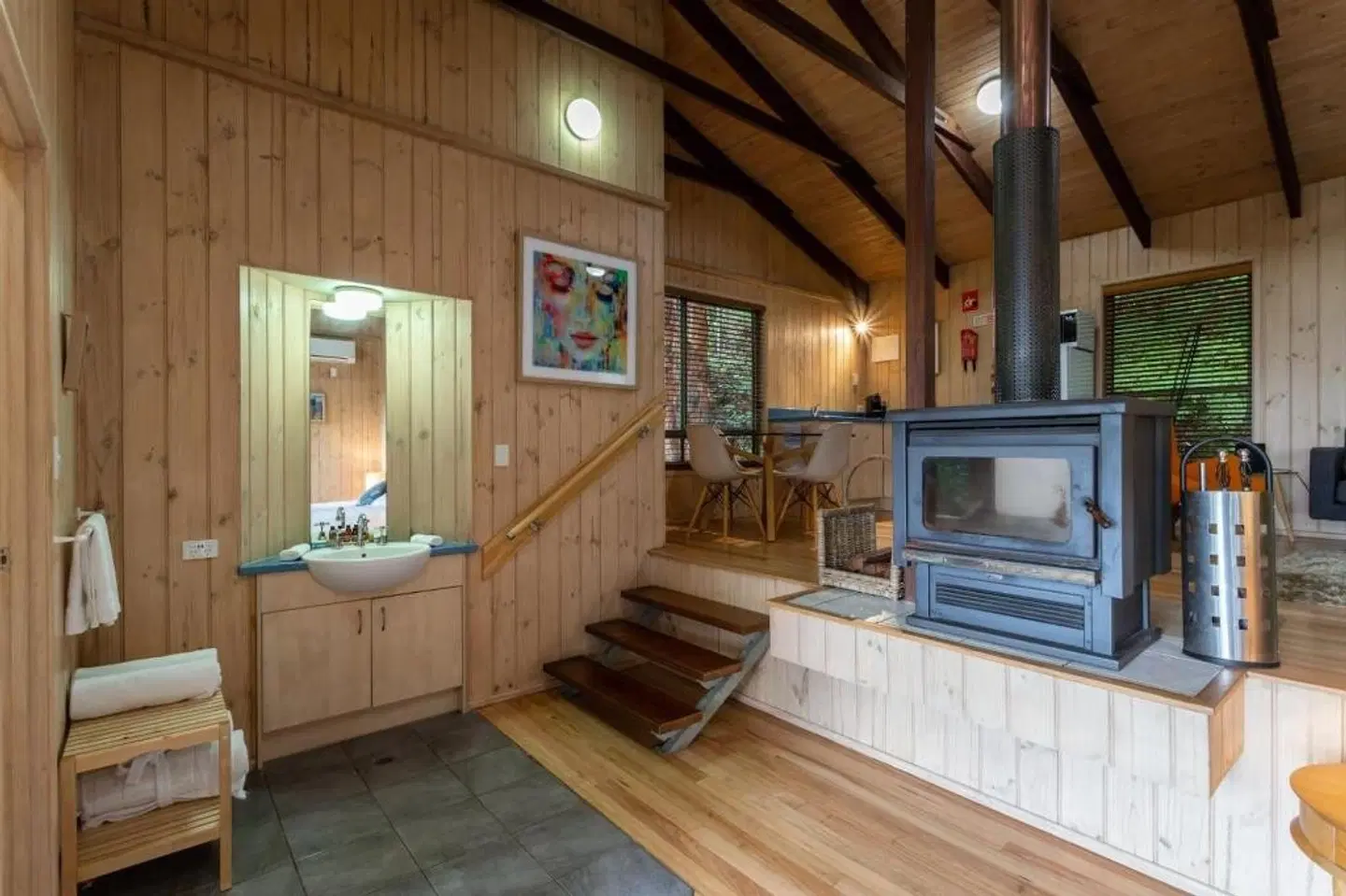 Treetops Seaview Montville ROOM_EXAMPLE