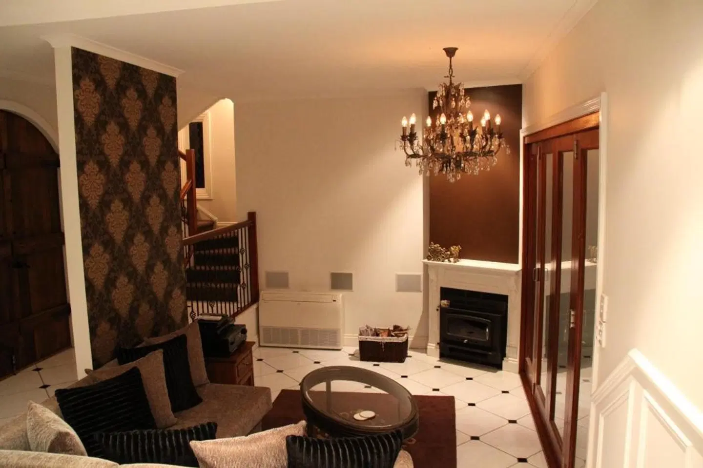 The Castle on Tamborine ROOM_EXAMPLE