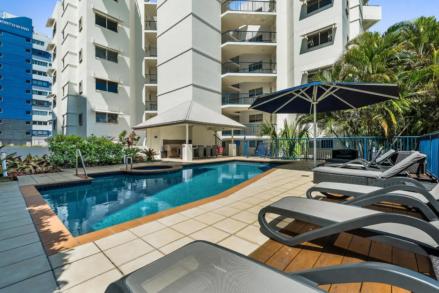 Raffles Mooloolaba OUTDOOR_POOL
