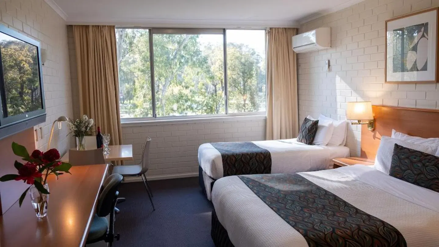 Parkview Motor Inn ROOM_EXAMPLE