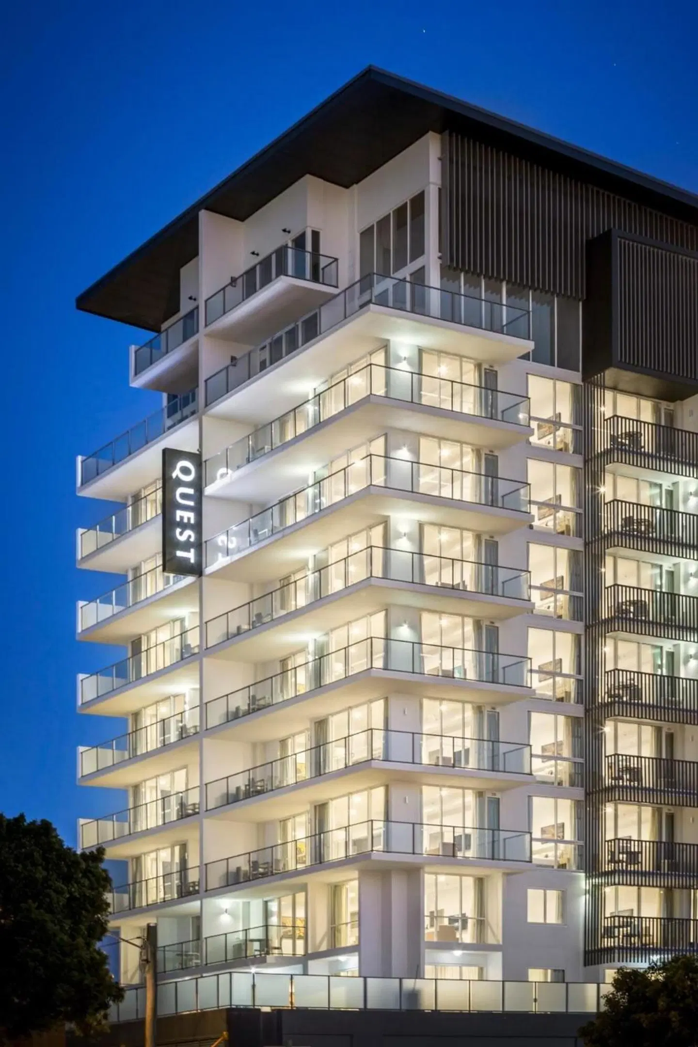 Quest Mackay on Gordon EXTERIOR