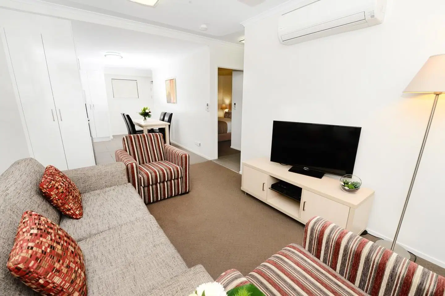 Oaks Moranbah LOUNGE_LOBBY