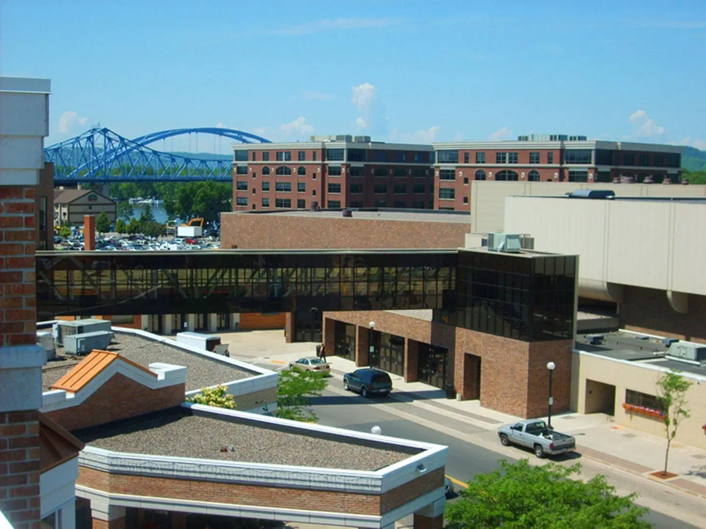 Holiday Inn & Suites La Crosse - Downtown EXTERIOR