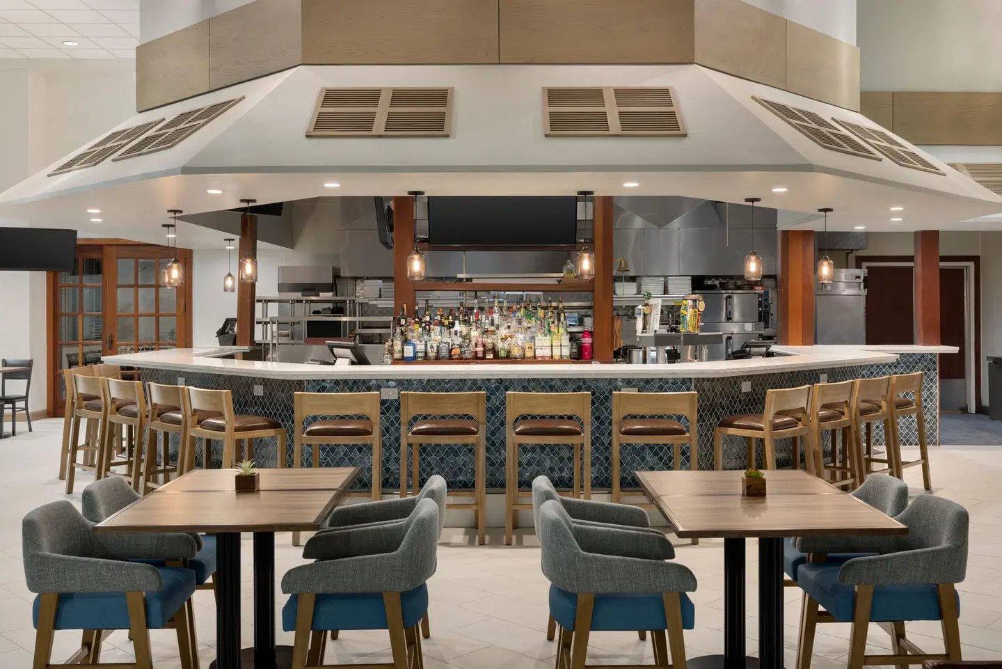 Holiday Inn & Suites Ocean City by IHG Bar