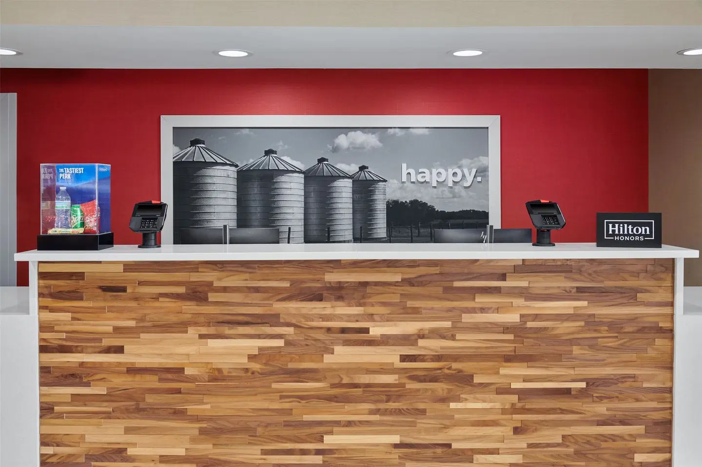 Hampton Inn Kansas City The Legends Bar