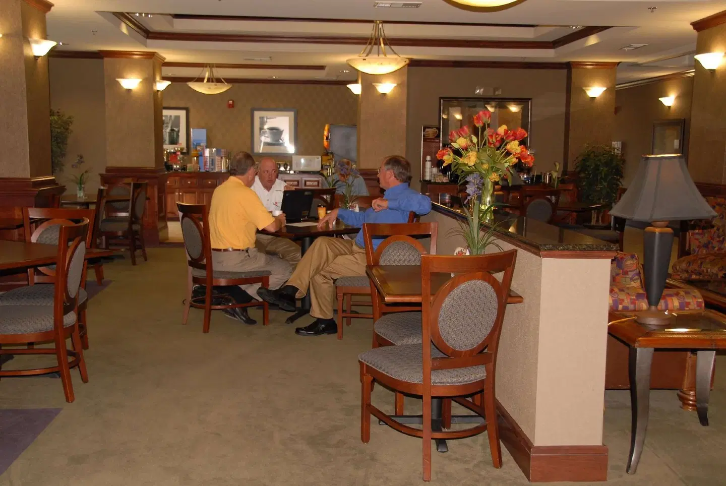 Hampton Inn Van Buren Restaurant