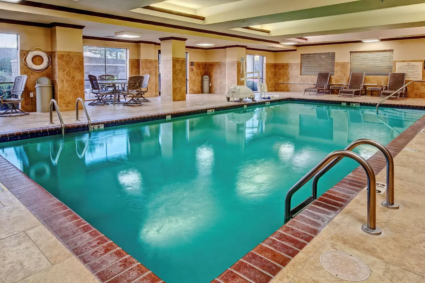 Hampton Inn Van Buren Hallenbad