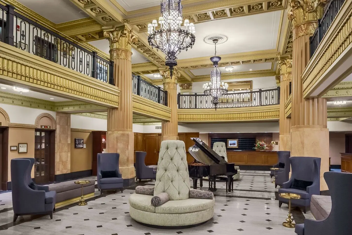 Hilton President Kansas City LOUNGE_LOBBY