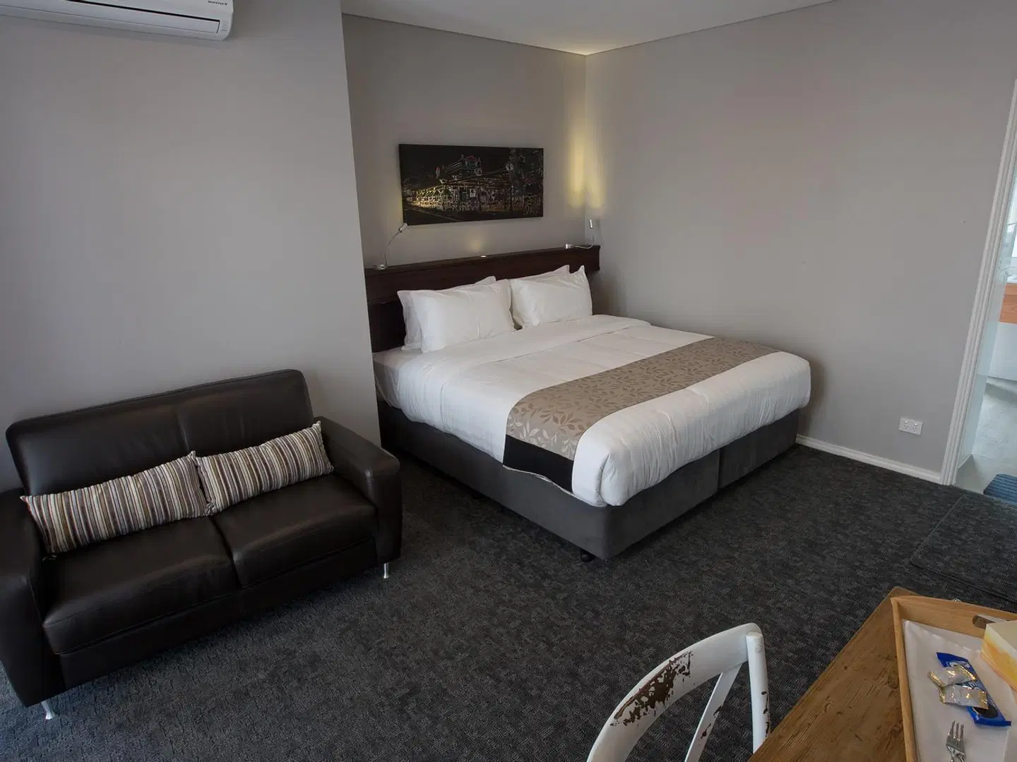 Maand Up Accommodation ROOM_EXAMPLE