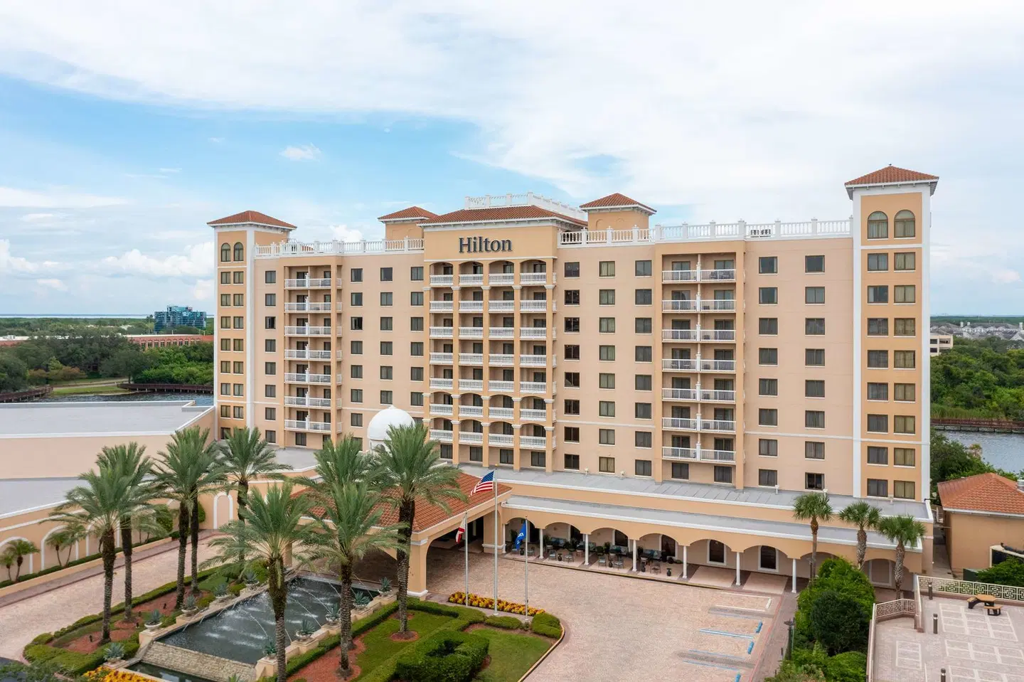 Hilton St. Petersburg Carillon Park EXTERIOR