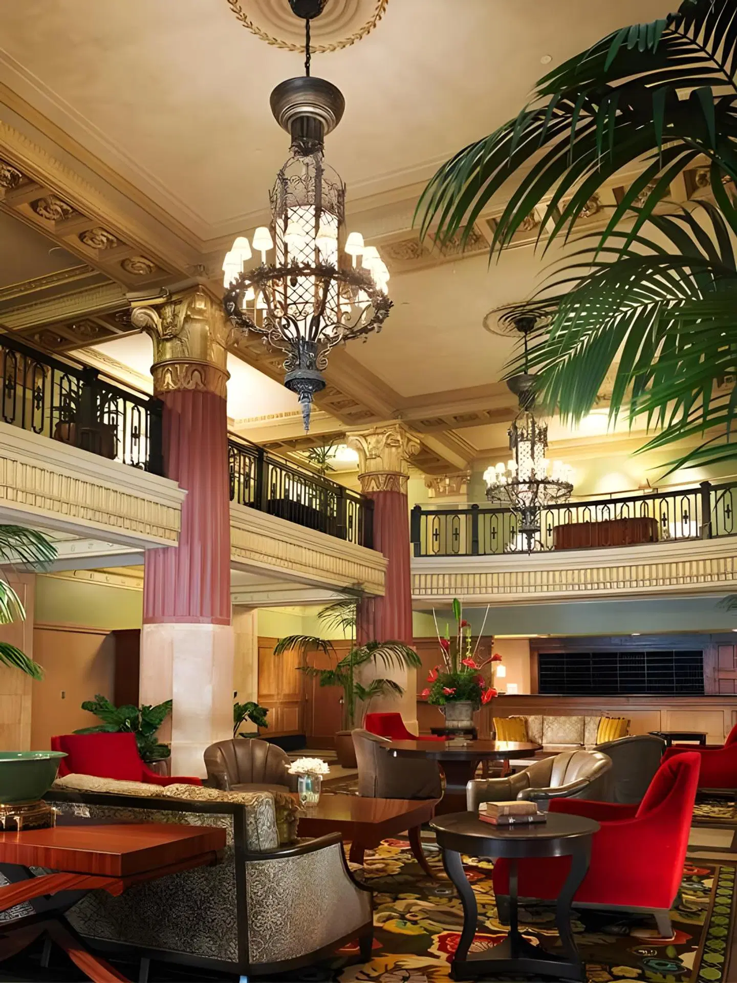 Hilton President Kansas City LOUNGE_LOBBY