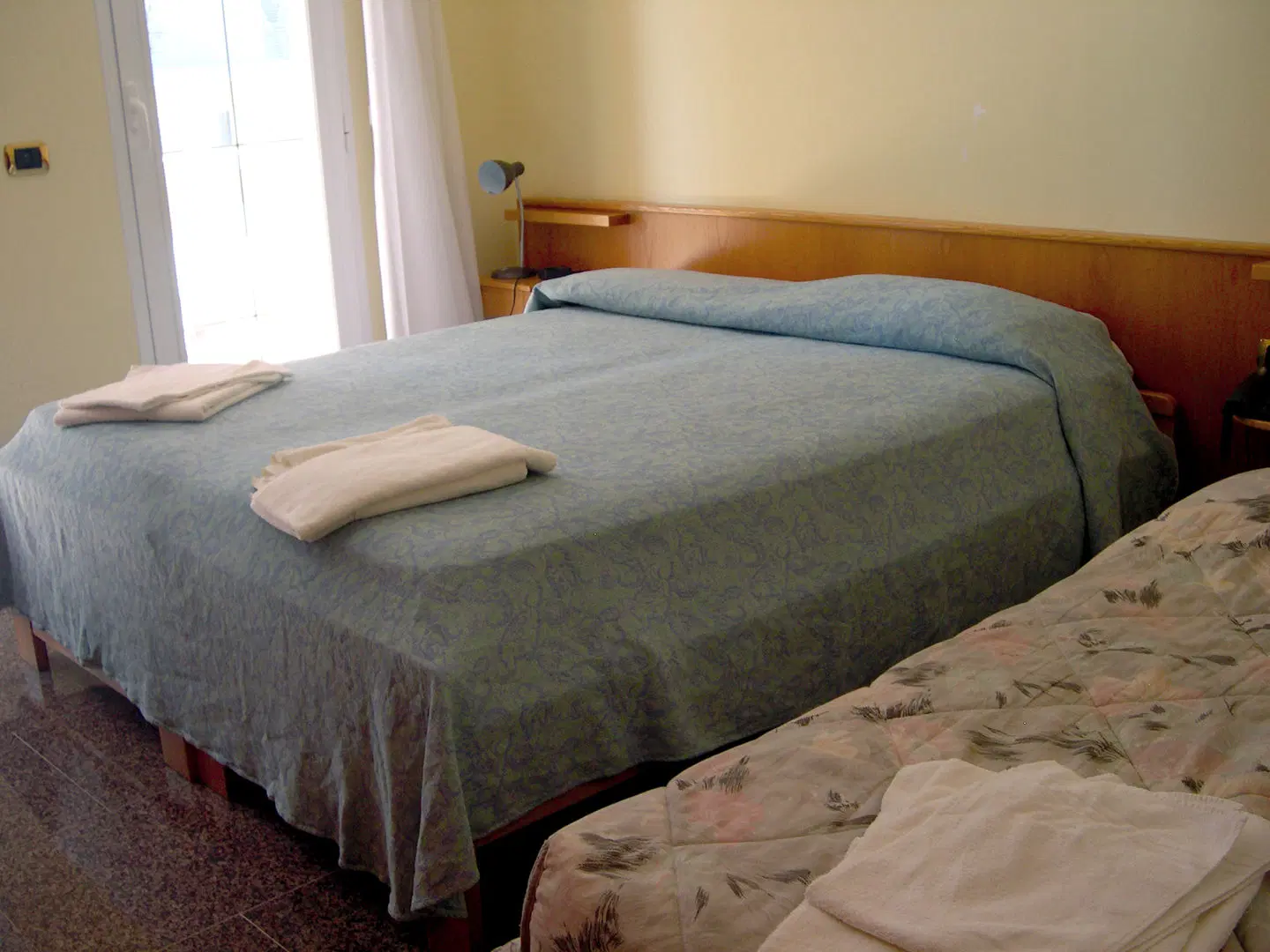 Columbus ROOM_EXAMPLE