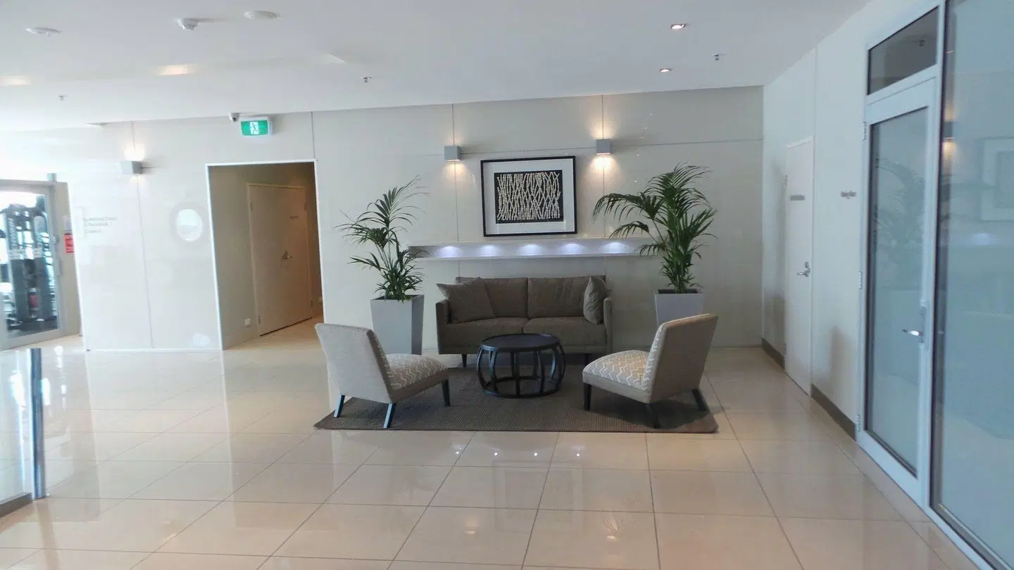 The Grand Apartments LOUNGE_LOBBY
