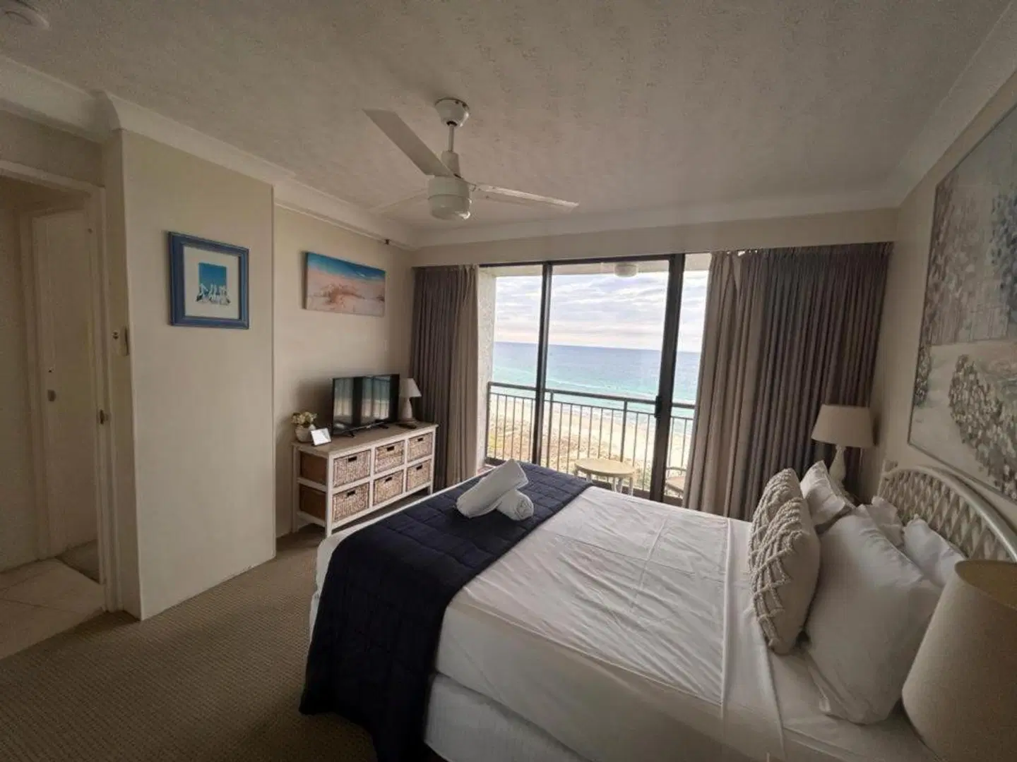 Royal Palm Resort on the Beach ROOM_EXAMPLE