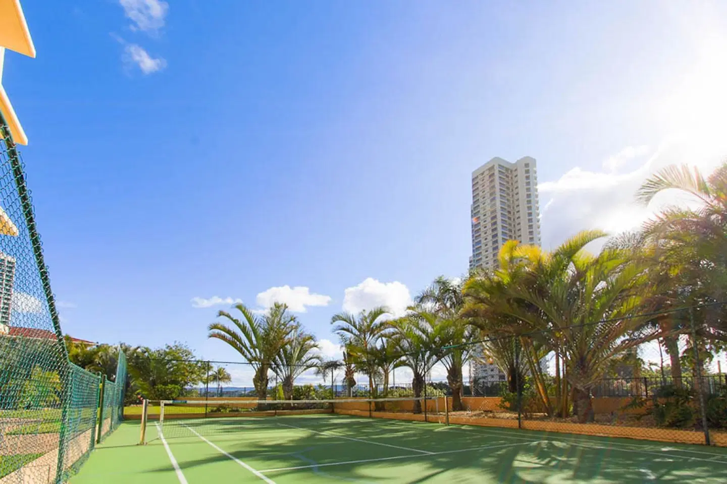 Capricorn One Beachside Holiday Apartments SPORTS_AND_LEISURE