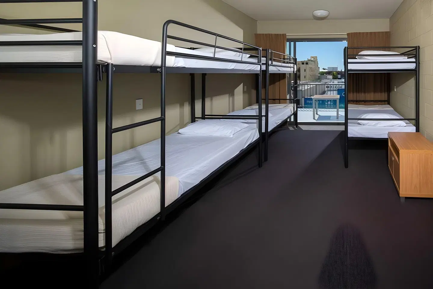 Gilligan's Backpackers Hotel & Resort ROOM_EXAMPLE