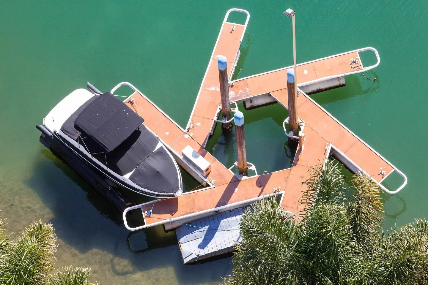 Capricorn One Beachside Holiday Apartments MODEL_IMPRESSION
