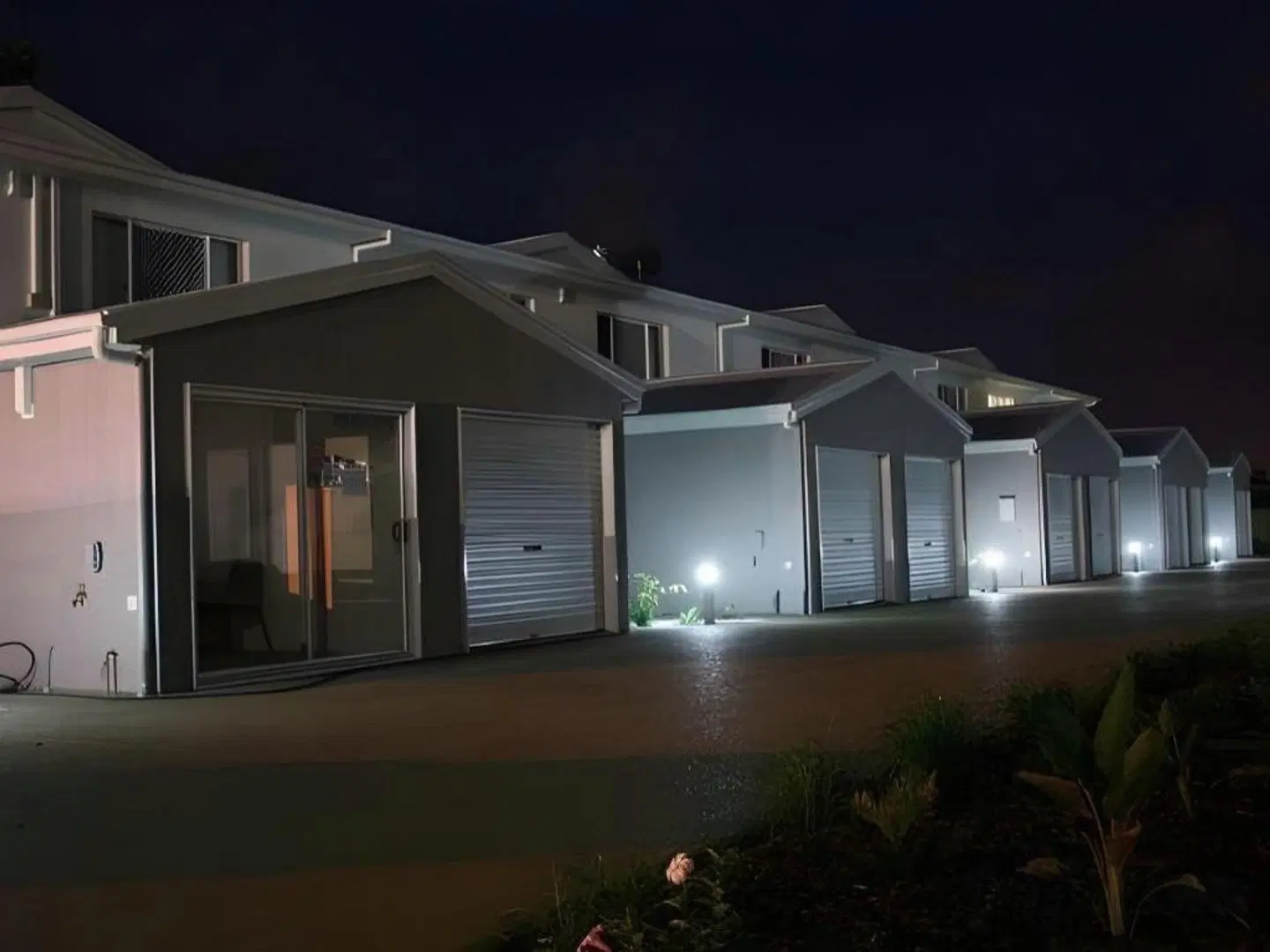 Alexandra Apartments EXTERIOR