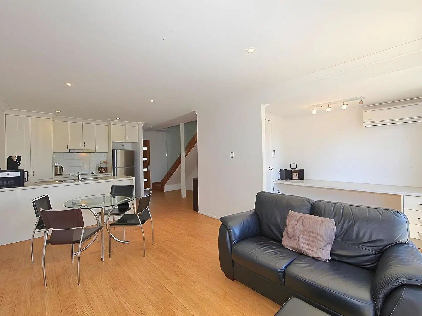 Alexandra Apartments LOUNGE_LOBBY