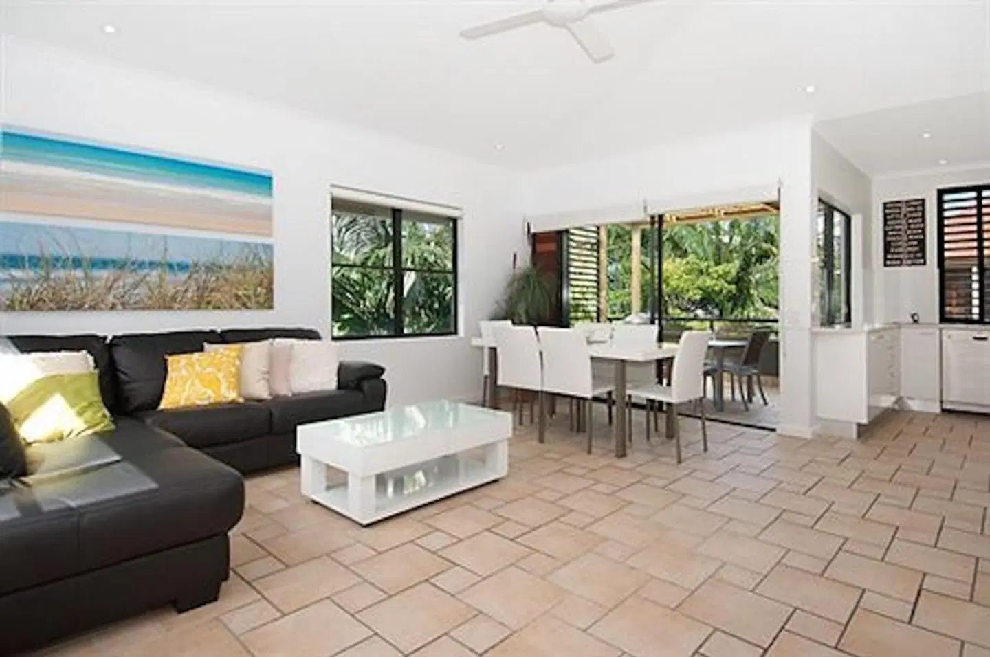 Bella Casa Noosa LOUNGE_LOBBY