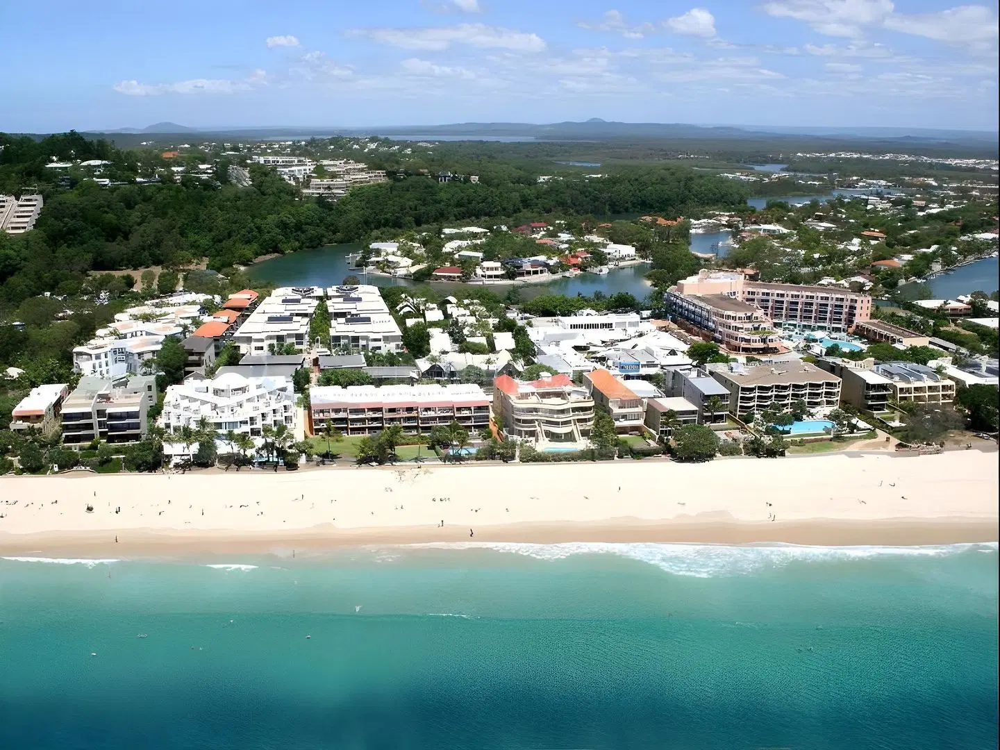Caribbean Noosa EXTERIOR