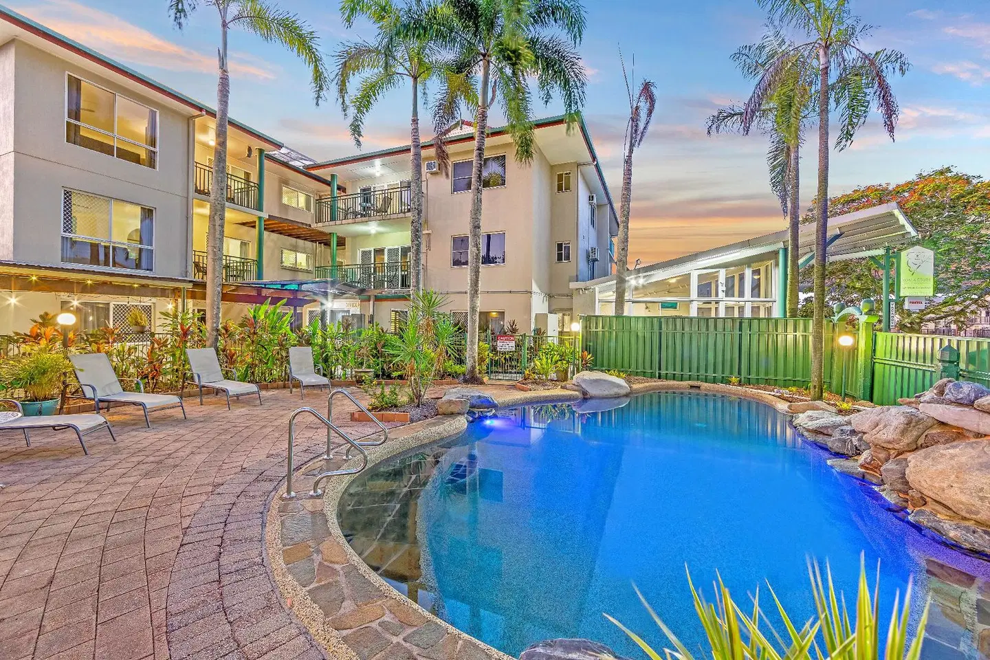 Koala Court Holiday Apartments EXTERIOR