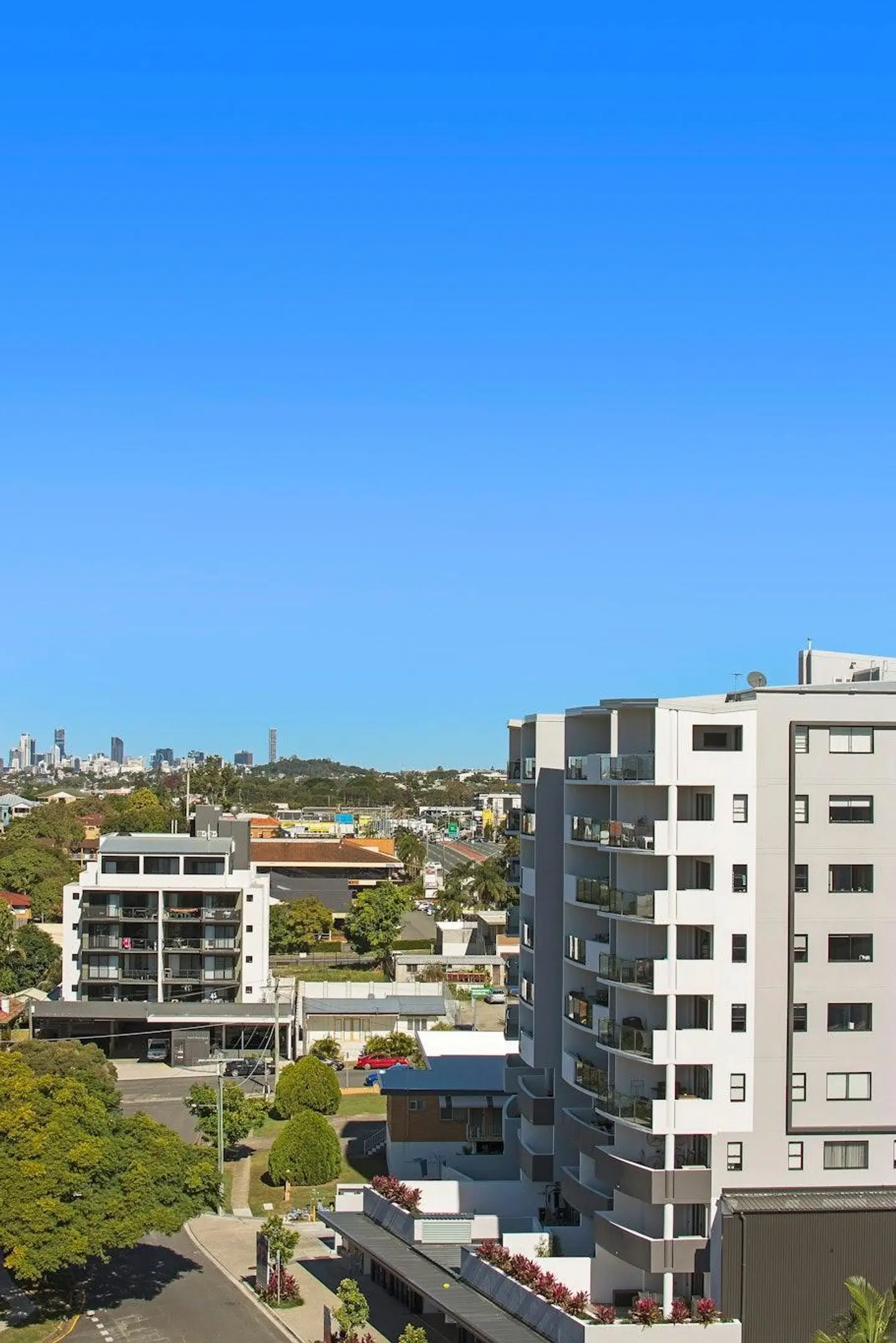 The Chermside Apartments EXTERIOR
