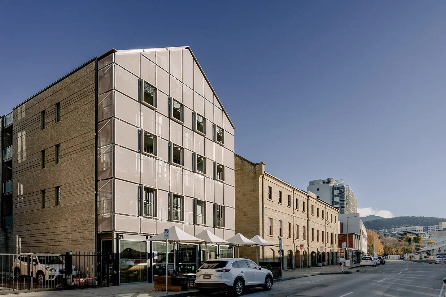 Salamanca Wharf Hotel EXTERIOR