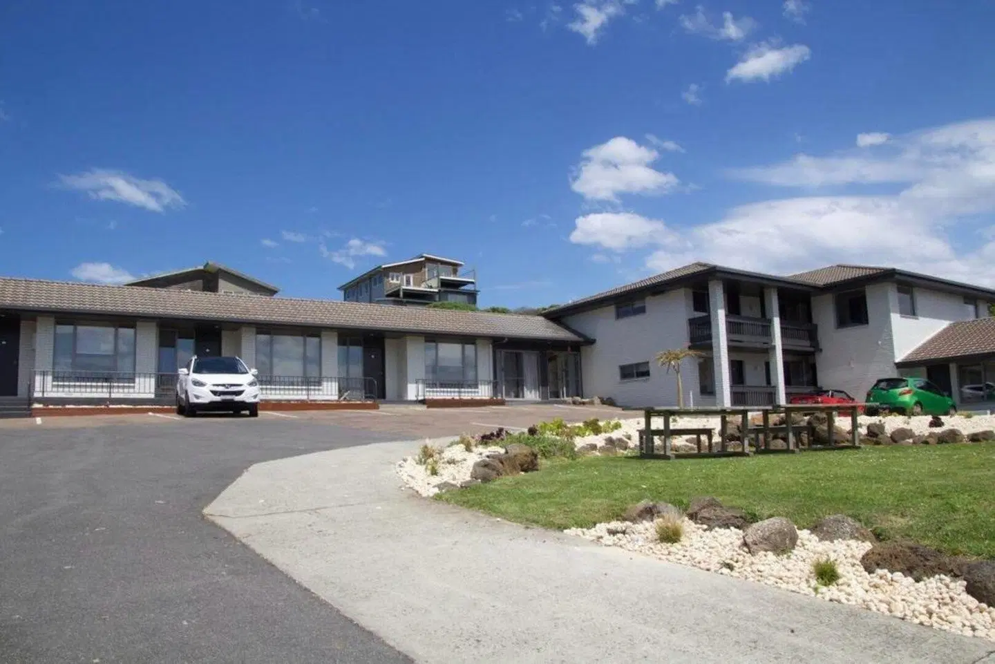 Southern Ocean Motor Inn EXTERIOR