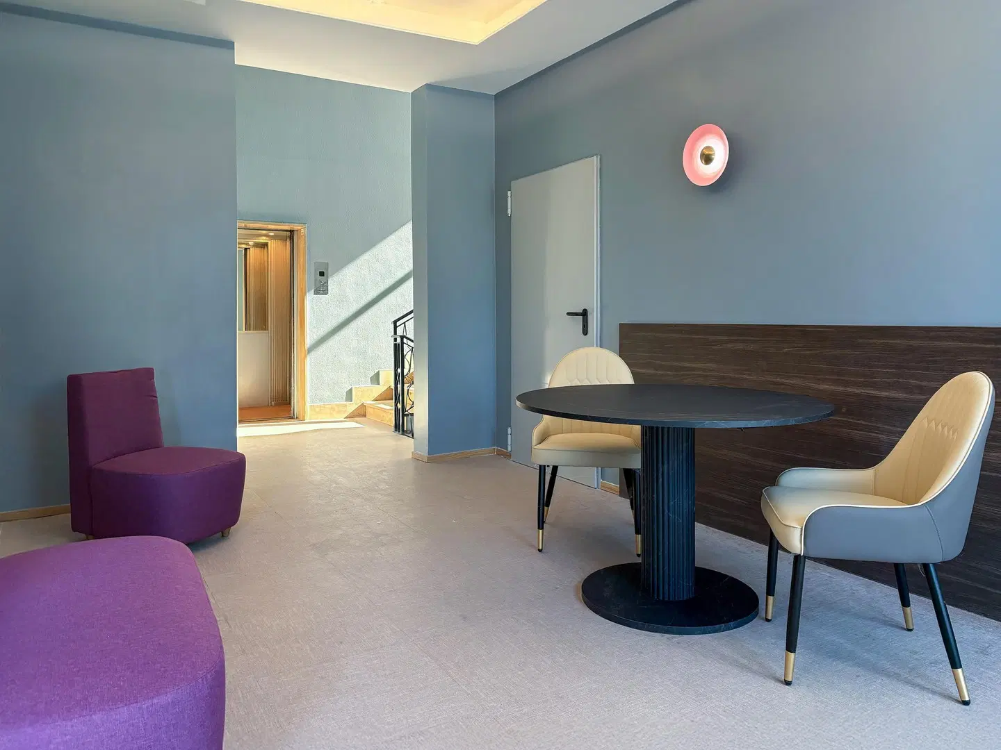 Revolution Hotel LOUNGE_LOBBY