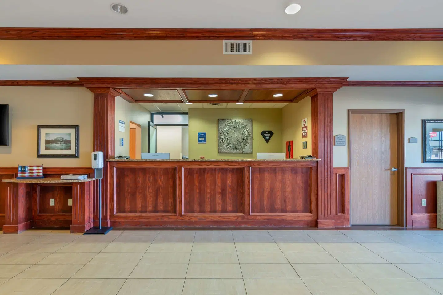 Best Western Plus Butterfield Inn LOUNGE_LOBBY