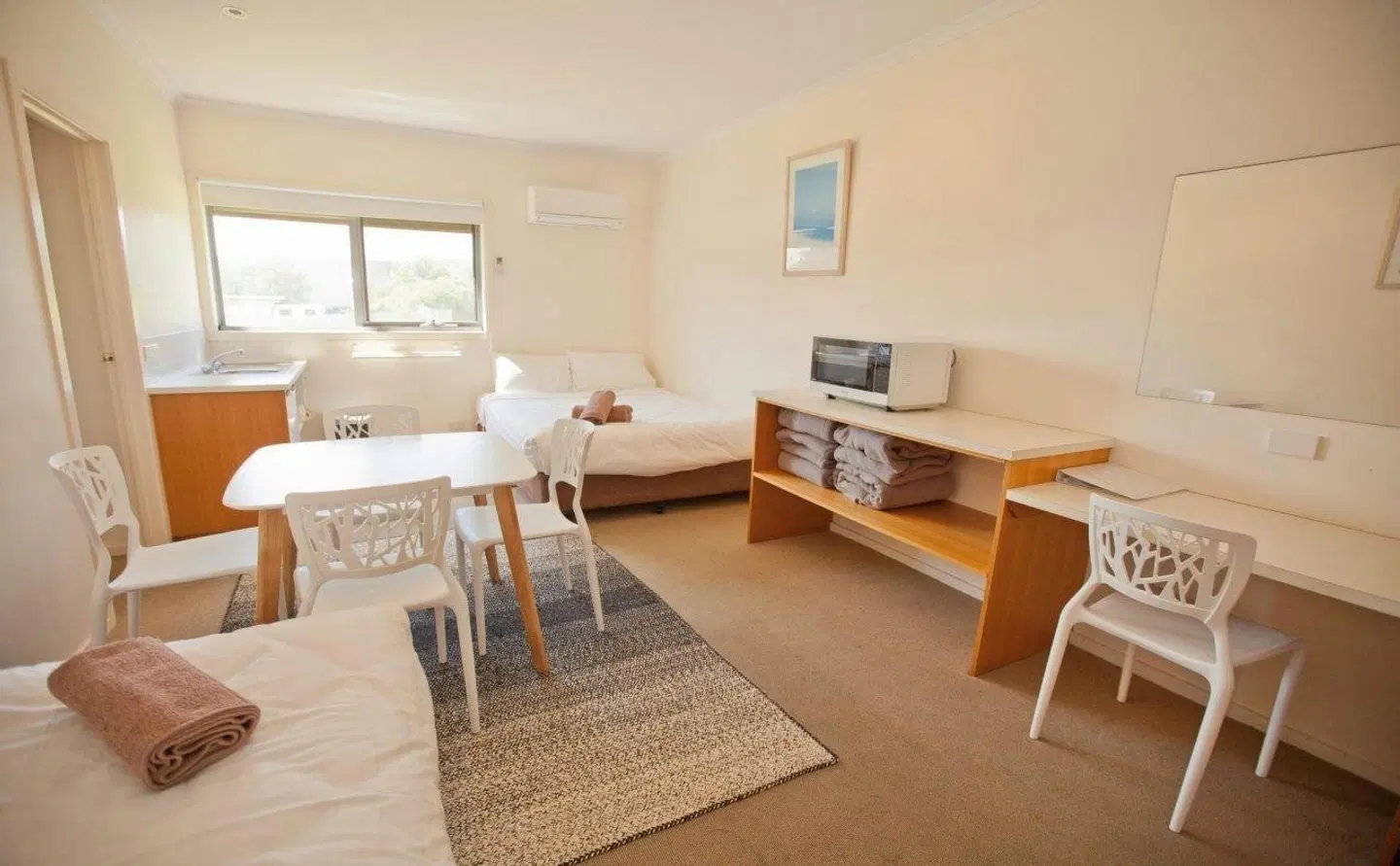 Southern Ocean Motor Inn ROOM_EXAMPLE