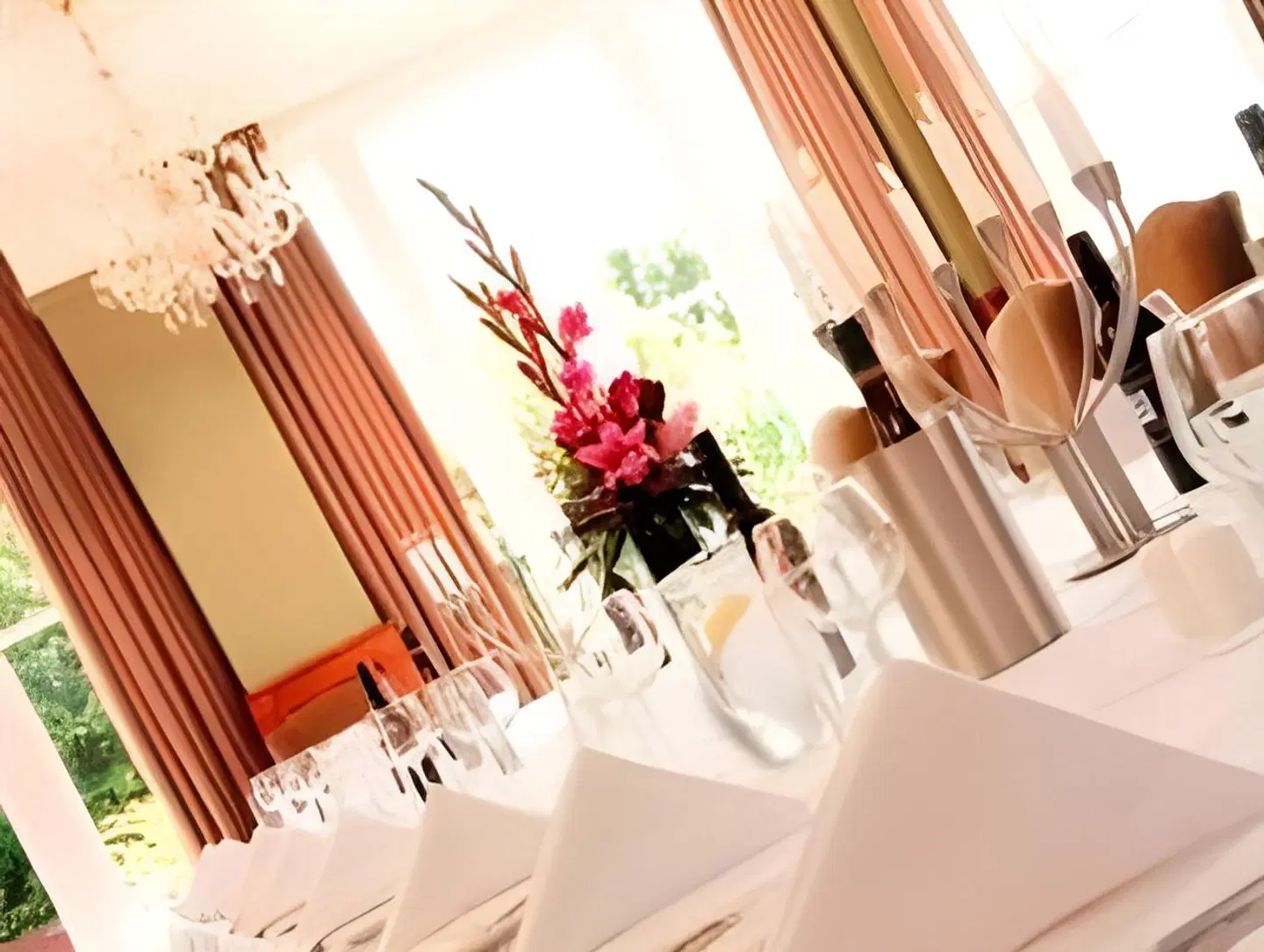 Hatton Court Restaurant