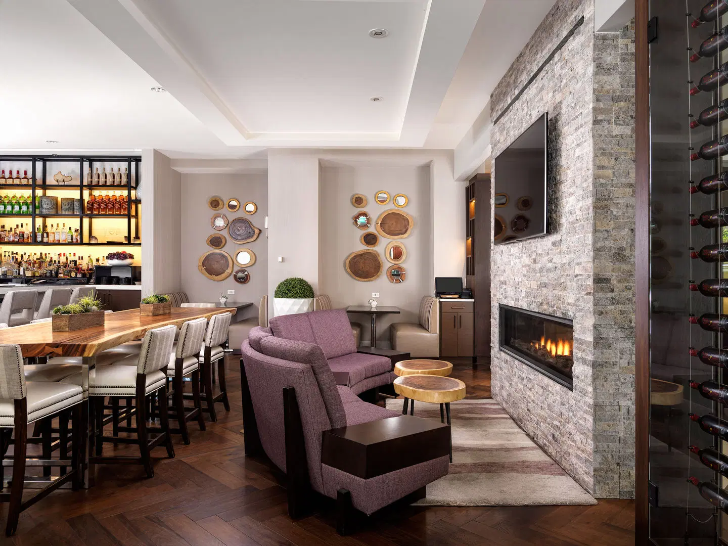 Victoria Marriott Inner Harbour Bar