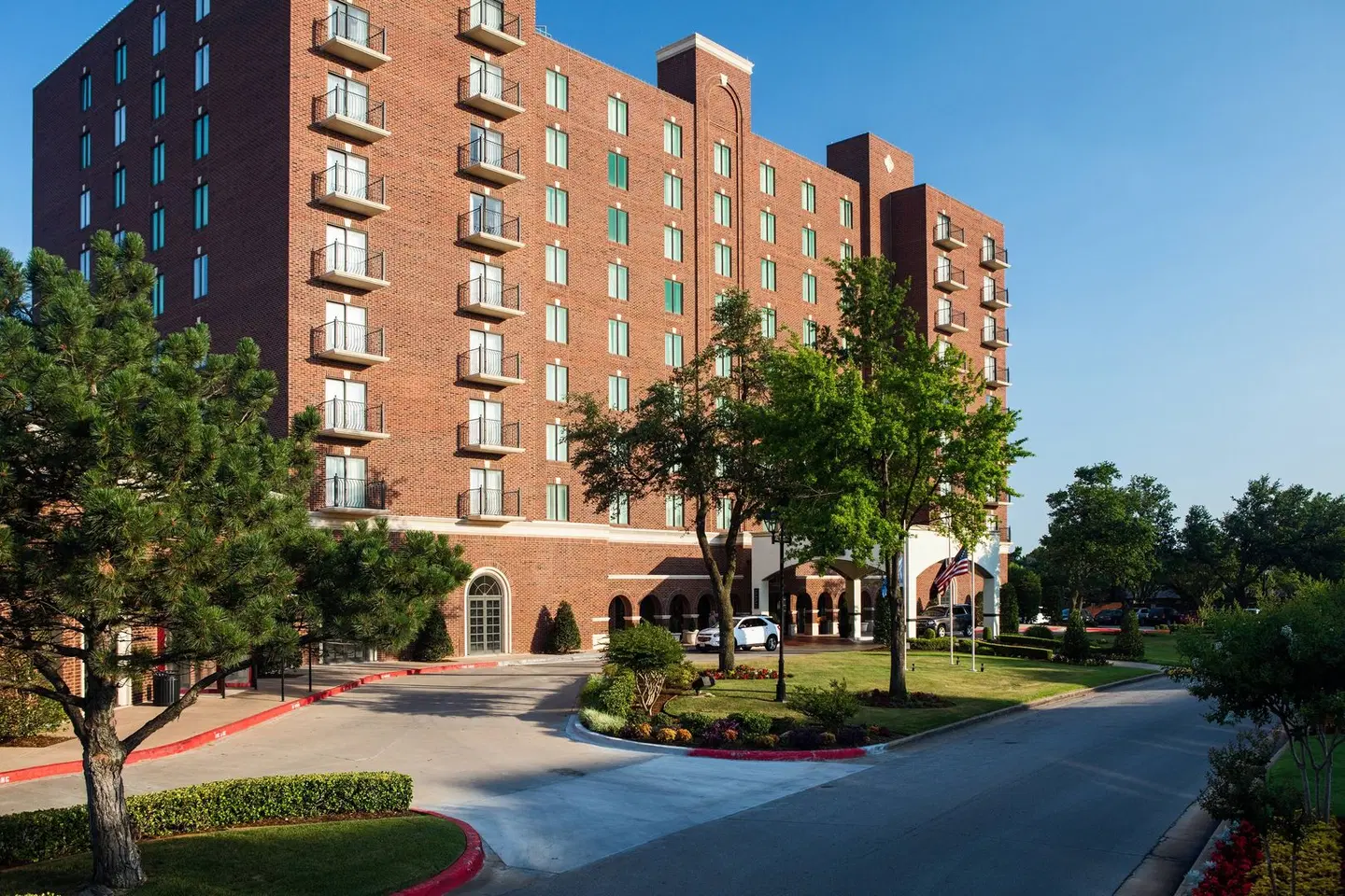 Renaissance Waterford Oklahoma City Hotel EXTERIOR