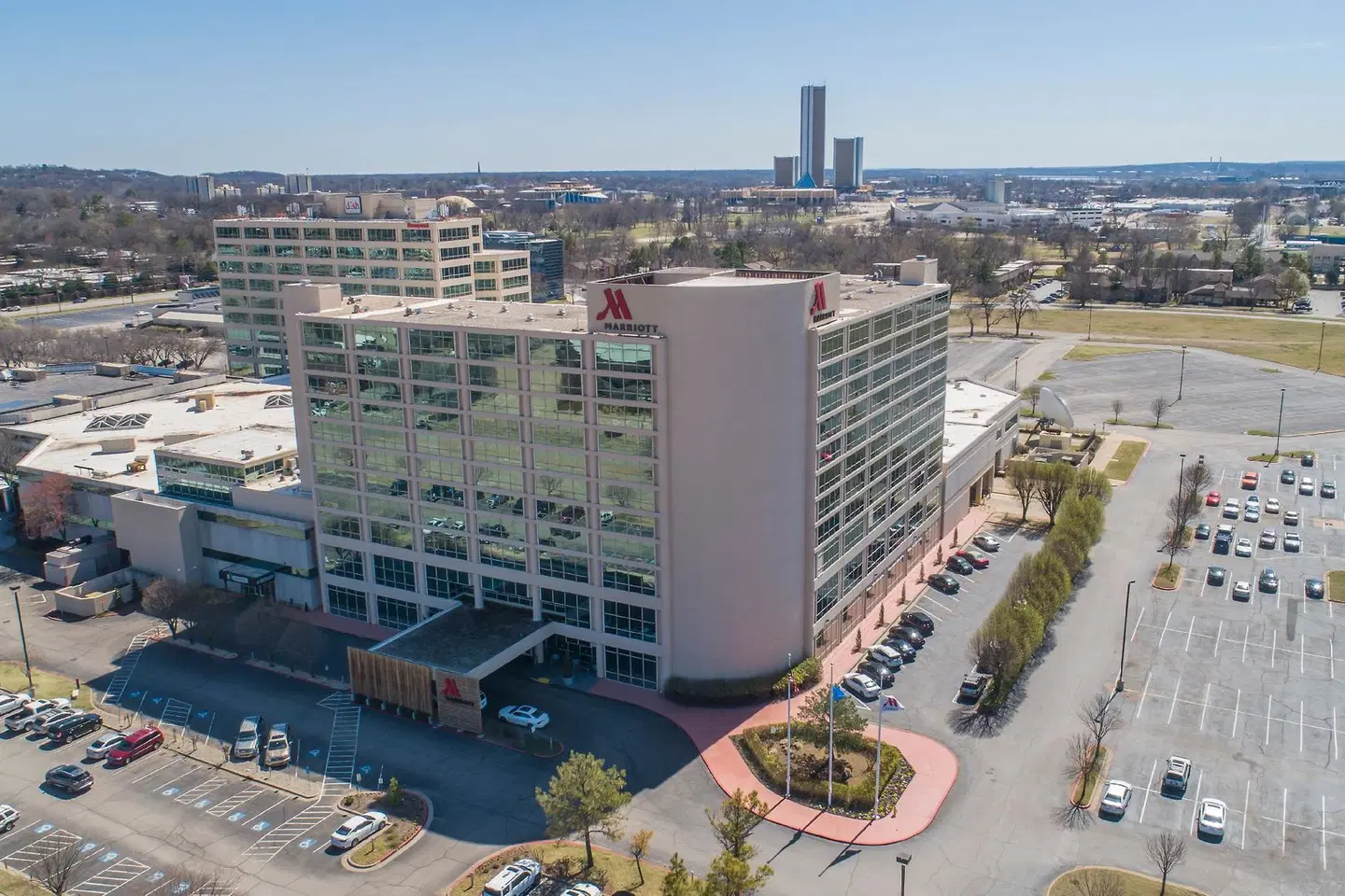 Marriott Tulsa Hotel Southern Hills EXTERIOR