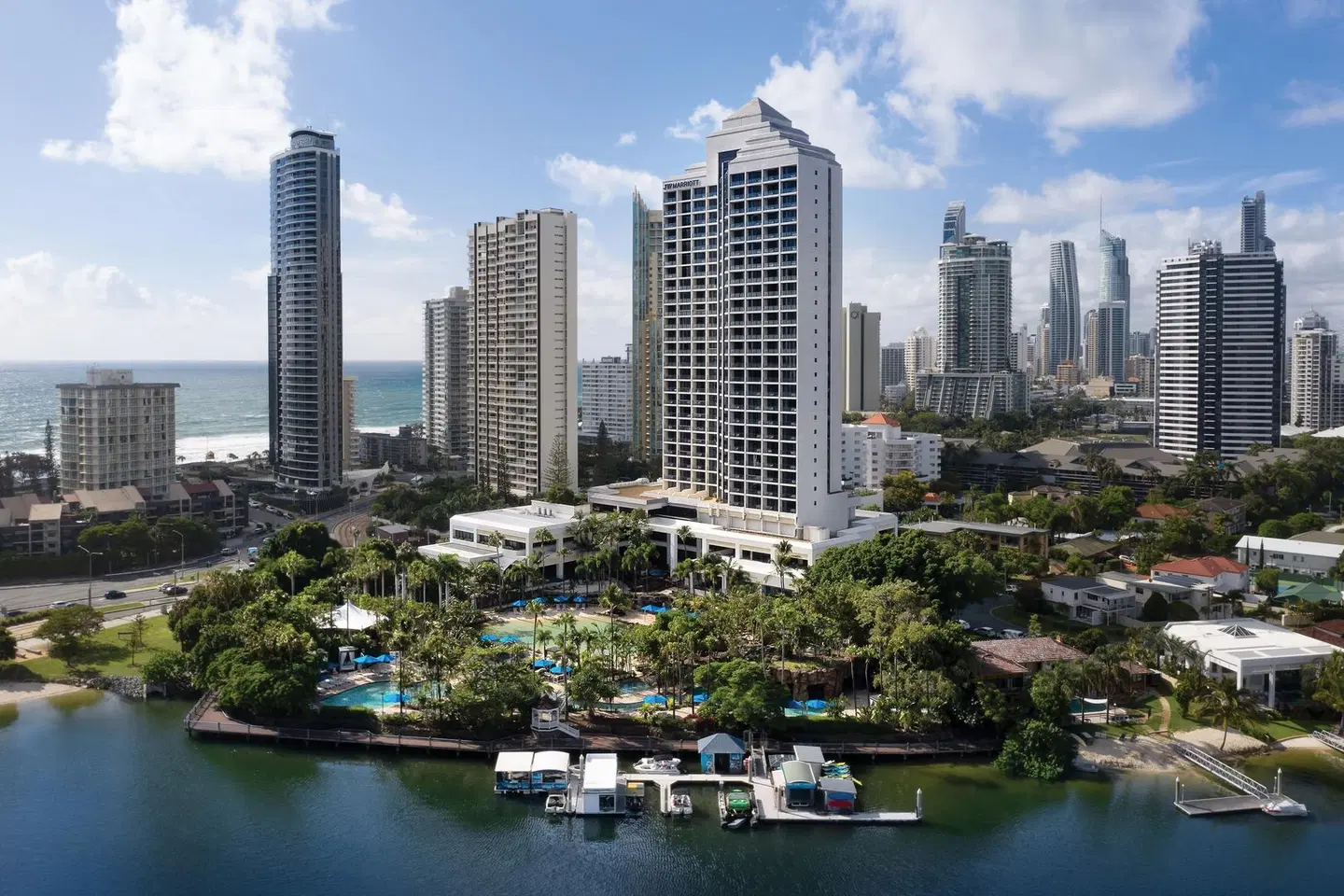 JW Marriott Gold Coast Resort & Spa EXTERIOR