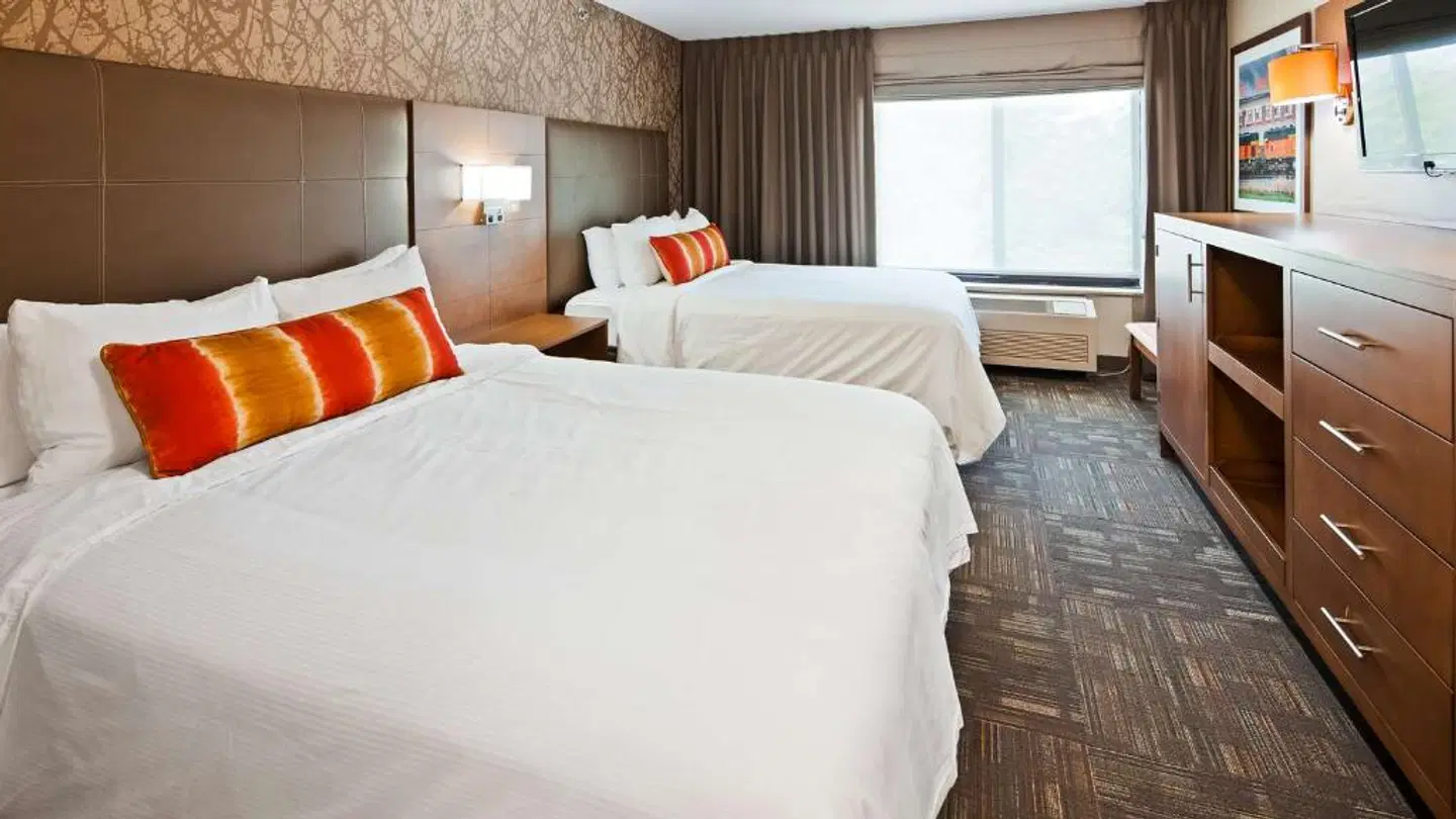 Best Western PLUS CottonTree Inn ROOM_EXAMPLE