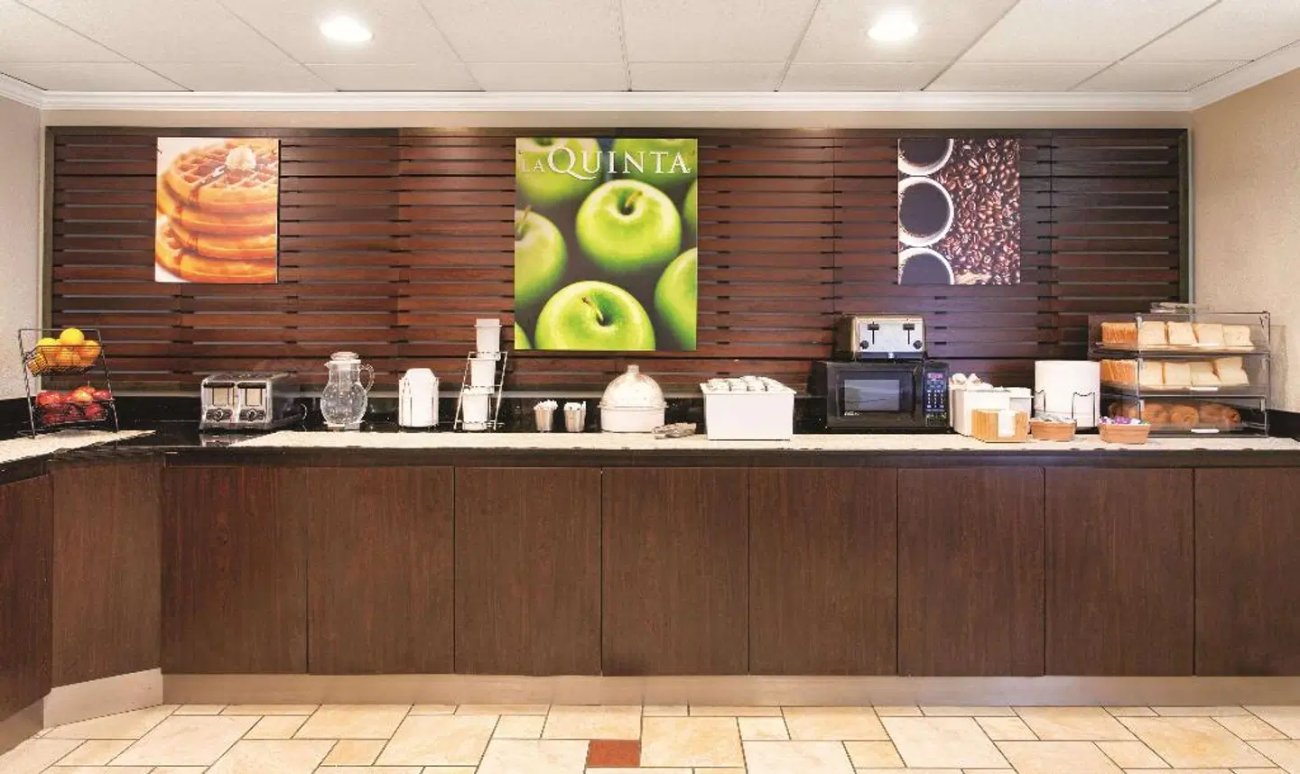 La Quinta Inn & Suites Miami Airport East LOUNGE_LOBBY