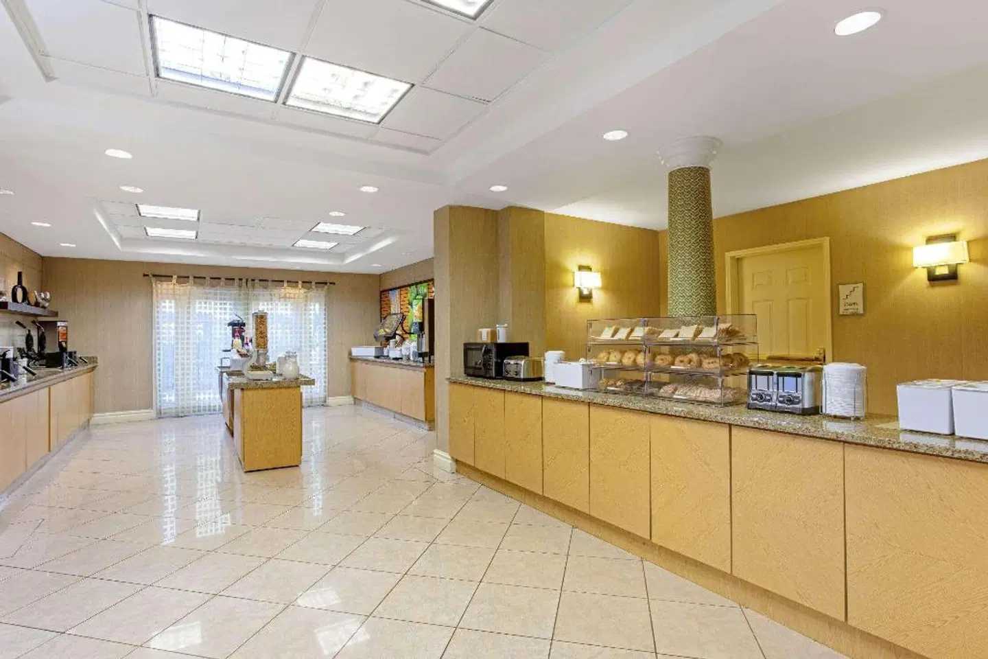 La Quinta Inn & Suites by Wyndham Orlando I Drive/Conv Ctr LOUNGE_LOBBY