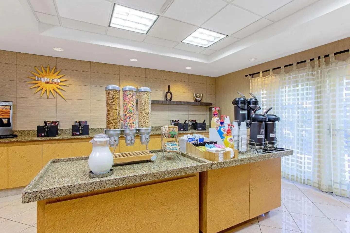 La Quinta Inn & Suites by Wyndham Orlando I Drive/Conv Ctr Restaurant