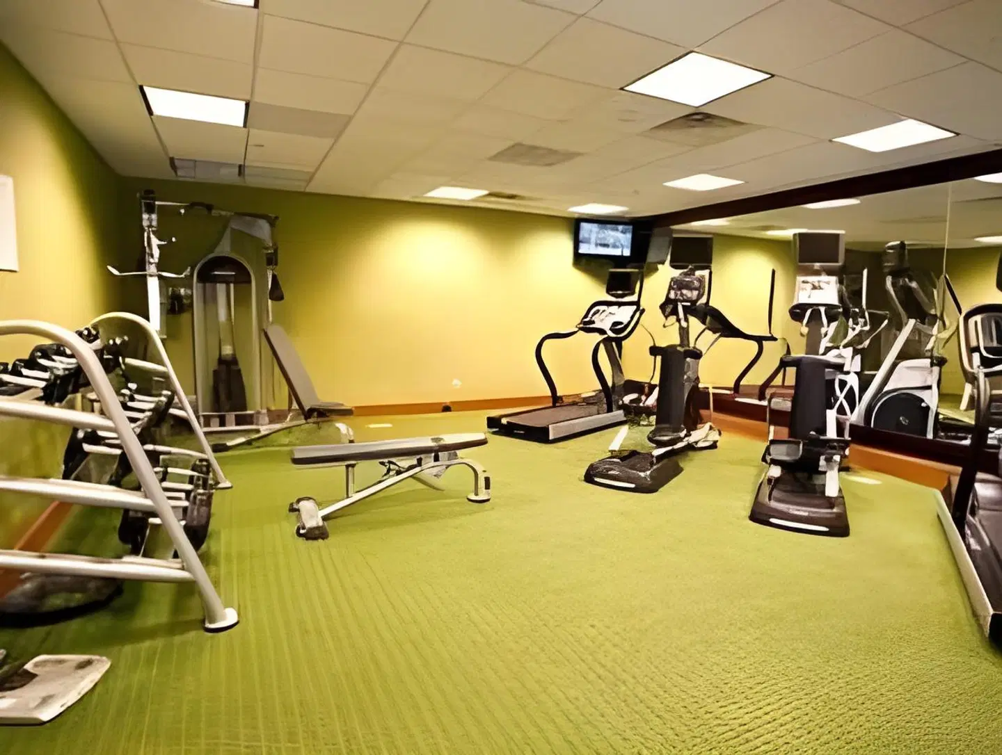 Comfort Inn & Suites Ankeny - Des Moines SPORTS_AND_LEISURE