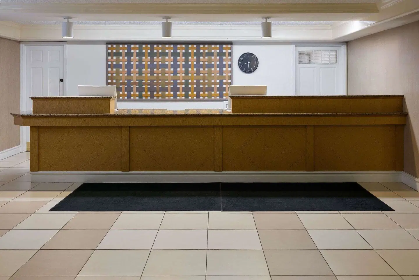 La Quinta Inn by Wyndham Pittsburgh Airport LOUNGE_LOBBY